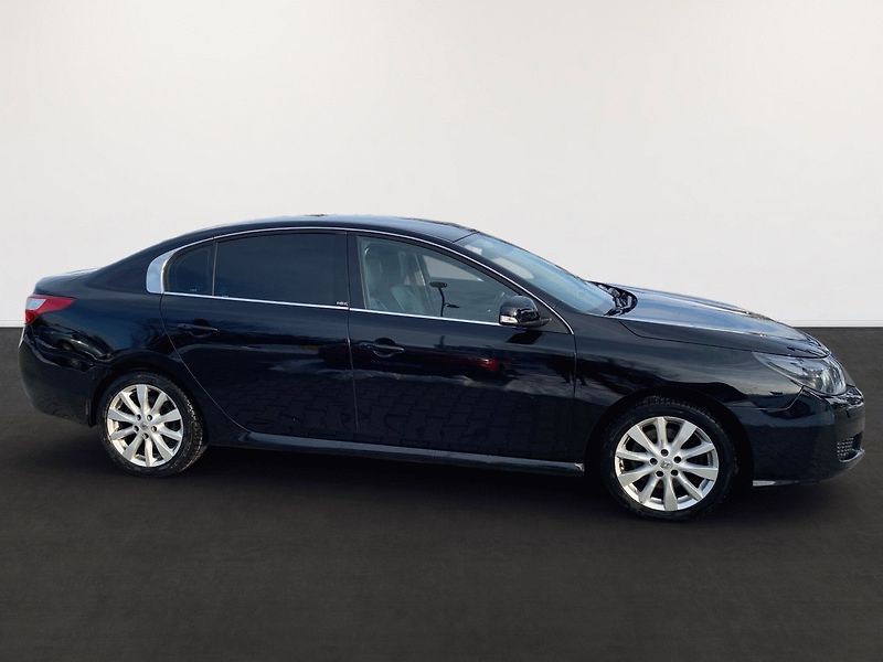 Renault Latitude (2012) 3.0dci V6, Initiale Paris - fotka 3 z 17