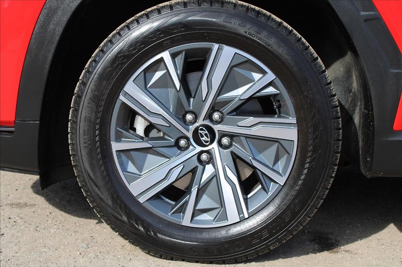 Hyundai Tucson 1,6 T-GDI  1.MAJ,SMART,ZÁRUKA - fotka 28 z 32