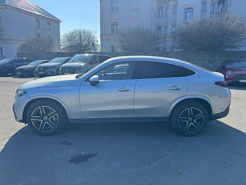 Mercedes-Benz GLC (2026) 220 d 4MATIC kupé - fotka 4 z 24