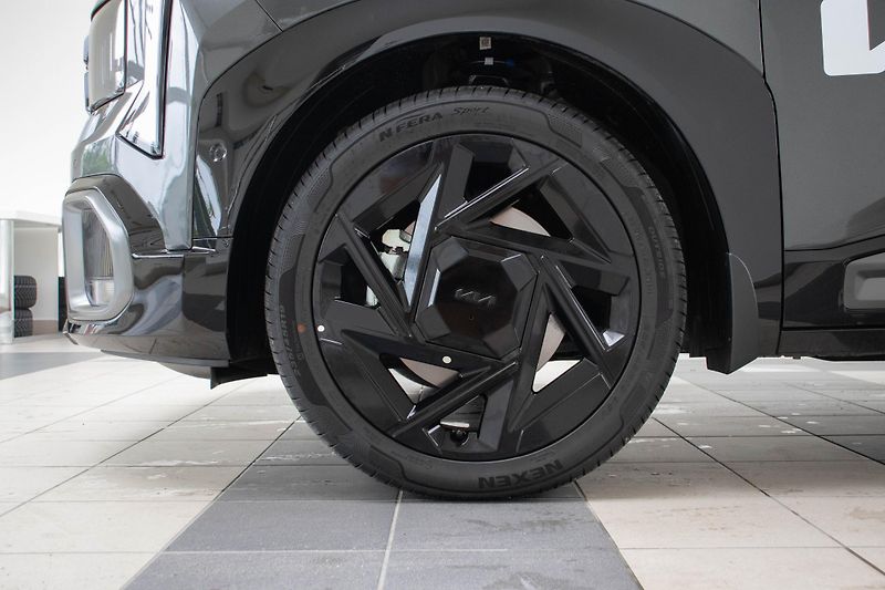 Kia Seltos 1,6 T-GDi GPF 4x2 7DCT X-LINE - fotka 16 z 16
