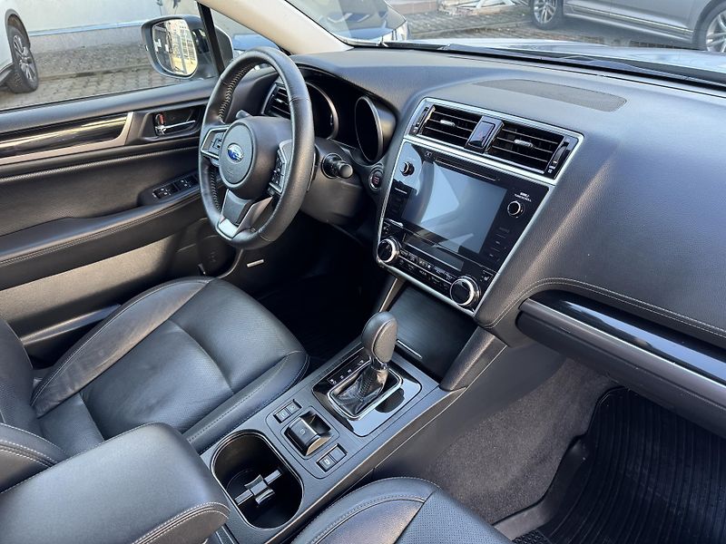 Subaru Outback 2.5i BOXER 4X4 SPORT - fotka 15 z 31