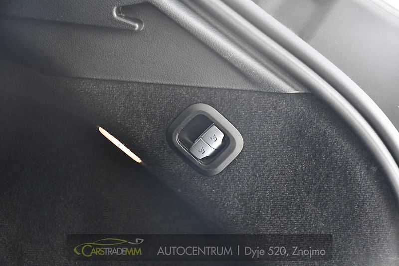 Mercedes-Benz EQS 580 4MATIC AMG 5L-ZÁRUKA  - fotka 55 z 64