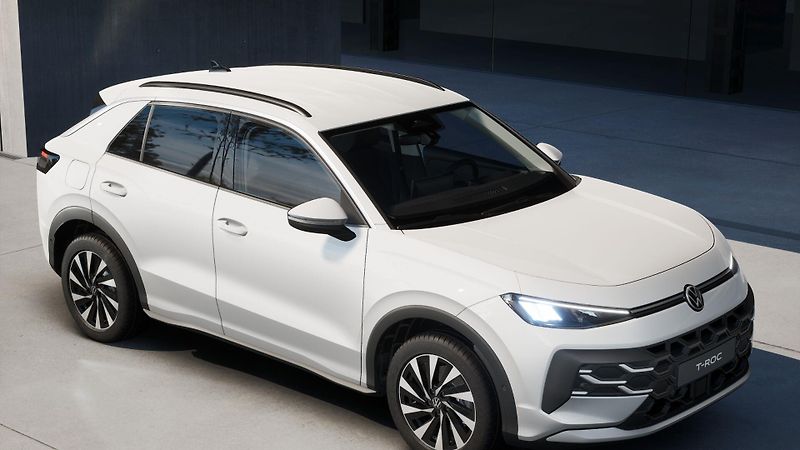 Volkswagen T-Roc Life 1,5 eTSI 85 kW 7DSG - fotka 2 z 12