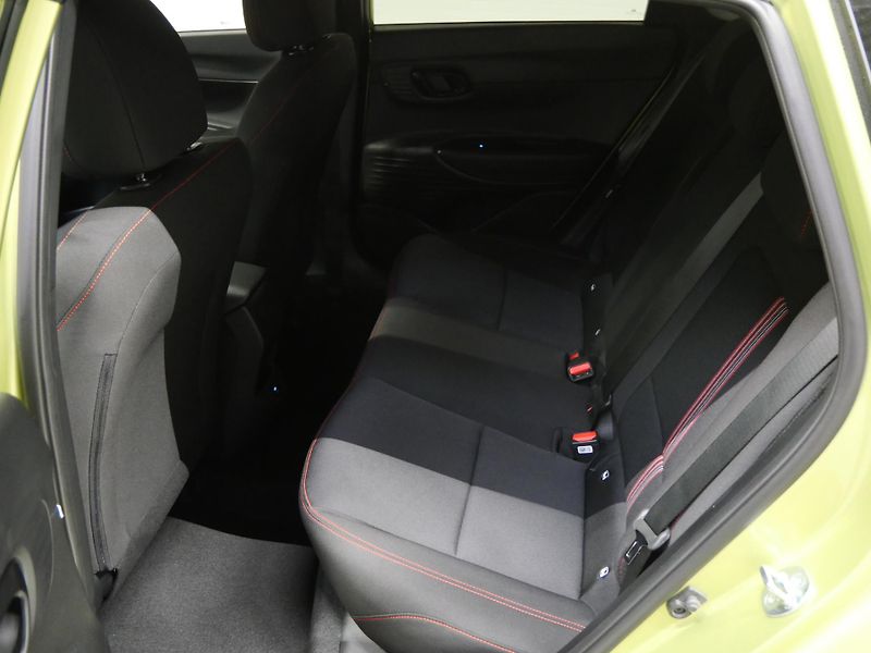 Hyundai i20 - fotka 24 z 26
