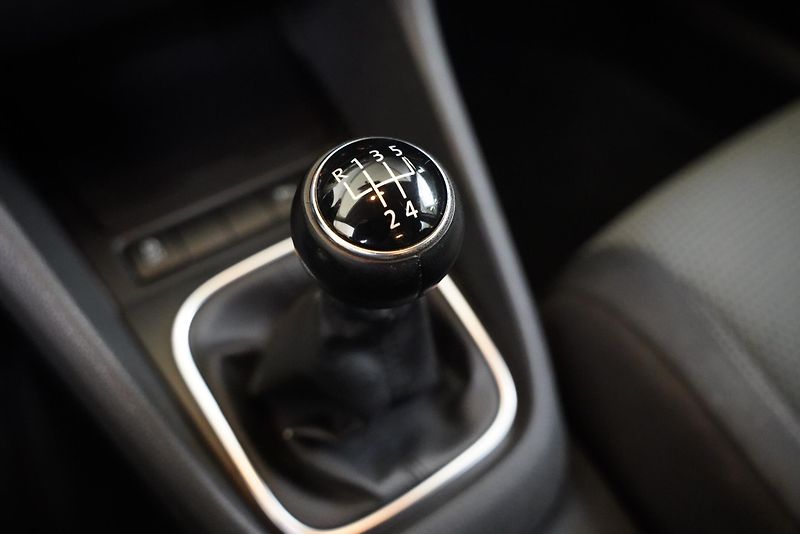 Volkswagen Golf - fotka 19 z 22