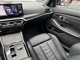 BMW Řada 3 (2023) M340i 275kW XDRIVE HUD PANORAM - náhled 26