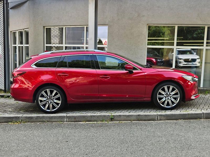 Mazda 6 2.5i SKYACTIV-G TAKUMI 6AT - fotka 6 z 38