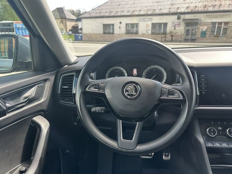 Škoda Kodiaq 2.0 TDi 140kW Style 4x4x DSG - fotka 11 z 28