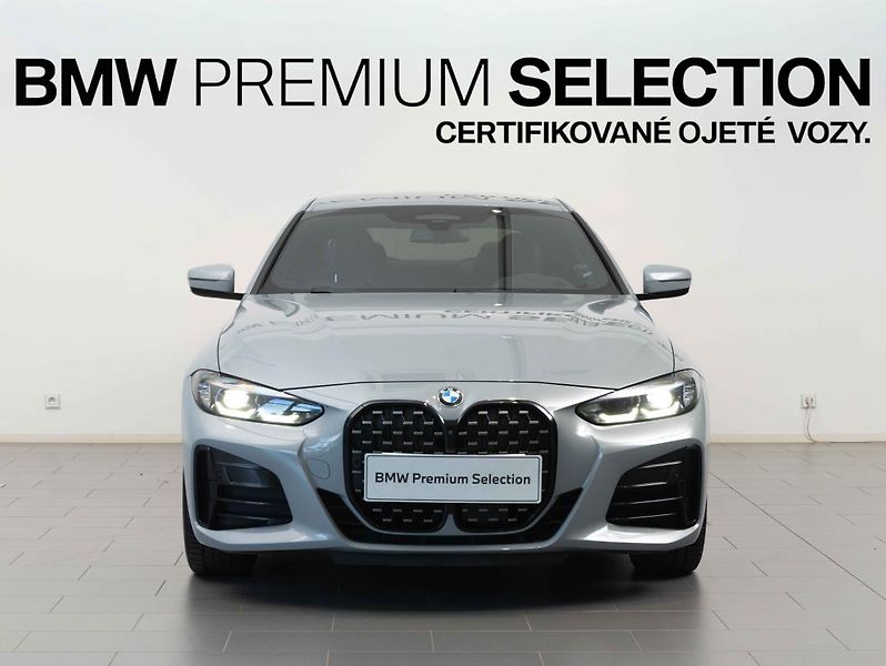 BMW Řada 4 M440i xDrive Coupé - fotka 4 z 22