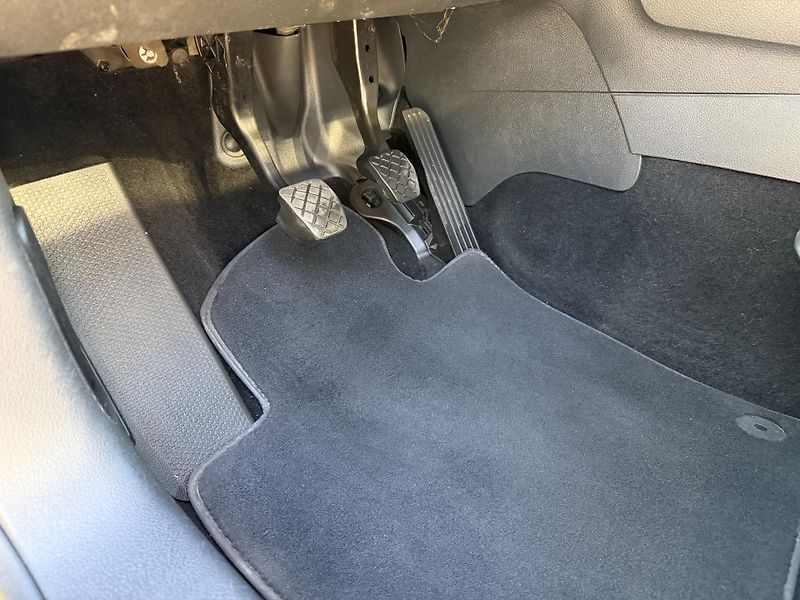 Volkswagen Caddy (2016) 2,0TDI LED 1MAJITEL r.1949 - fotka 44 z 76