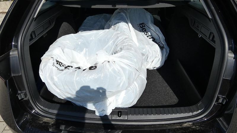Škoda Octavia Combi 2,0 TDI Ambition - fotka 20 z 22
