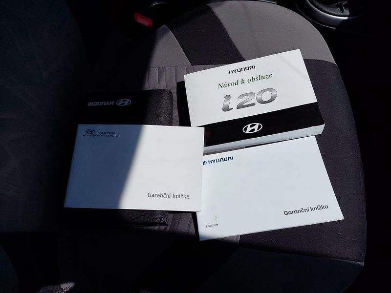 Hyundai i20 (2014) 1,25i 63 kW Family Go - fotka 24 z 24