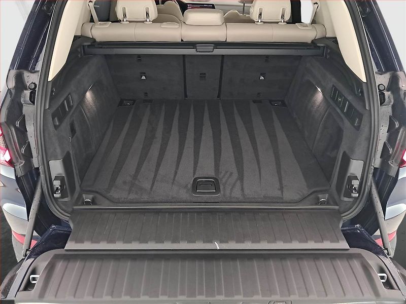 BMW X5 (2019) xDrive30d - fotka 14 z 16