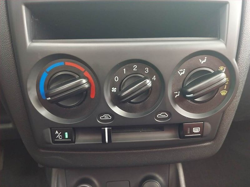 Hyundai Getz (2008) 1.1 i, Serv.kniha, nová STK - fotka 13 z 14