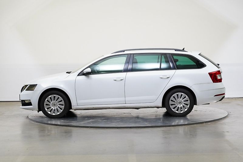 Škoda Octavia - fotka 3 z 24
