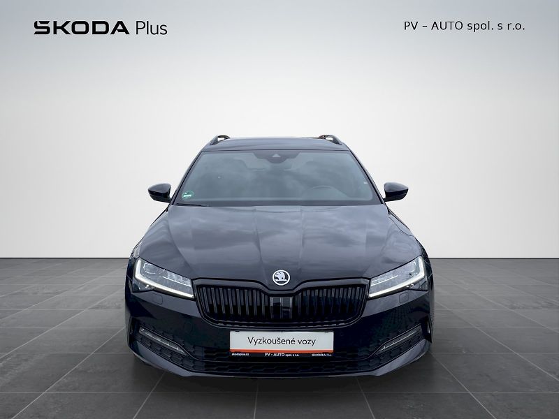 Škoda Superb (2022) Sportline 2.0 TDI 147kW DSG - fotka 4 z 35