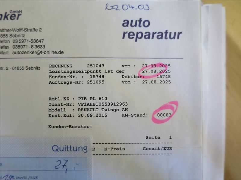 Renault Twingo 1,0 - fotka 18 z 20
