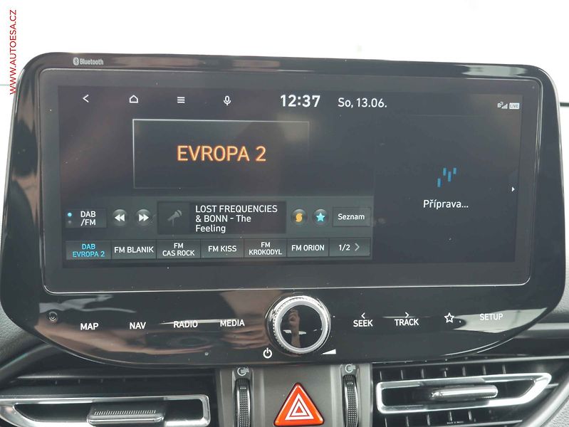 Hyundai i30 (2022) 1.5 T-GDi, 1.maj,ČR, Navi - fotka 12 z 23