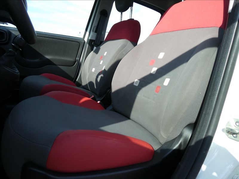 Fiat Panda 1,2 51 kW, po servise - fotka 28 z 37