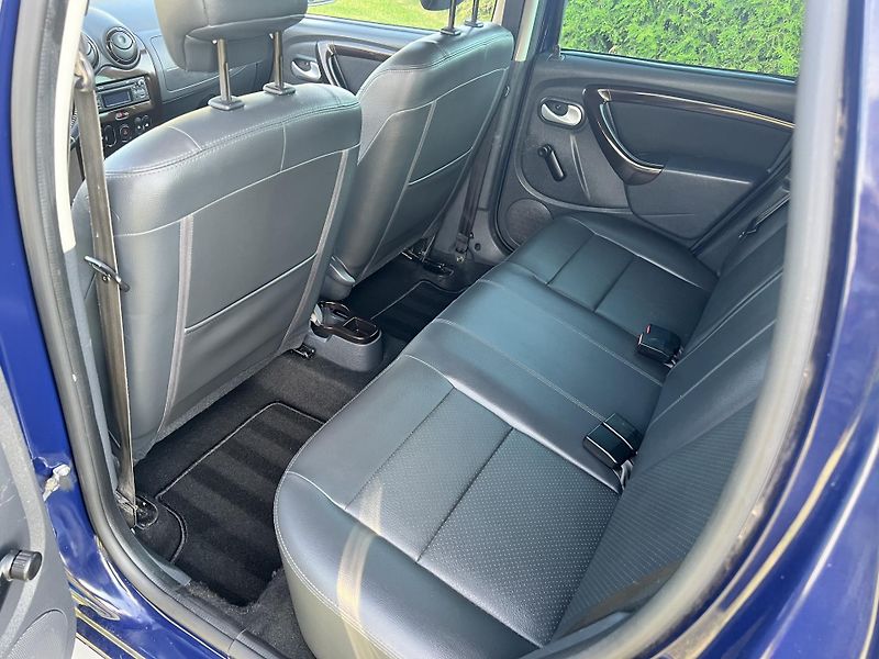 Dacia Duster 1.6 77KW,4x4,KLIMA,TZ,KůŽE - fotka 14 z 42