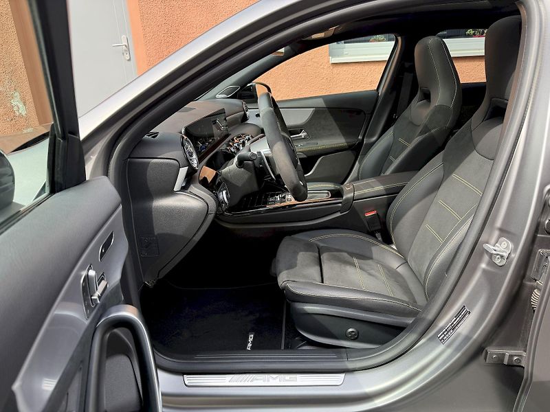 Mercedes-Benz Třídy A A45 AMG S 4Matic+ CZ Pano Gar+ - fotka 15 z 44