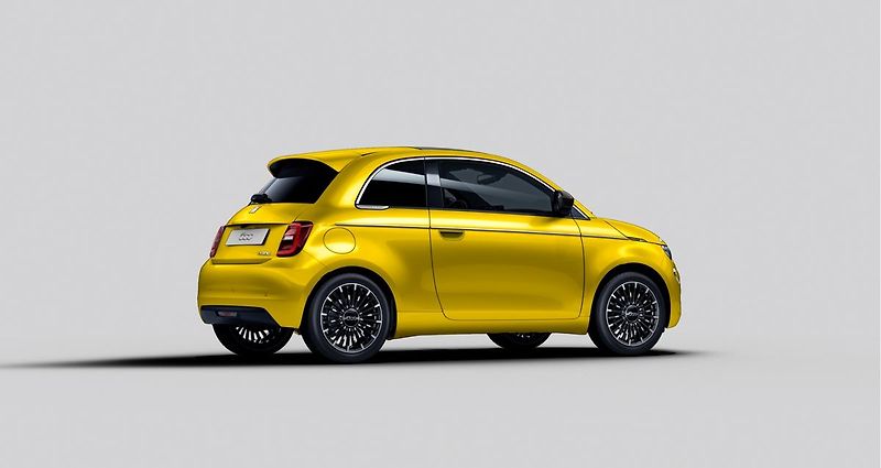 Fiat 500 (2026) Hybrid La Prima HB 1.0 BSG 65k - fotka 2 z 5