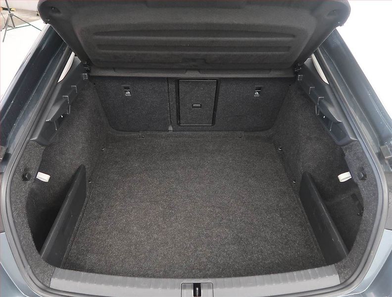 Škoda Octavia (2021) 2.0 TDI, Automat, Navi - fotka 14 z 17