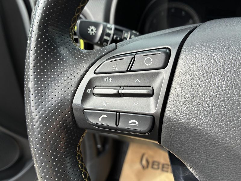 Hyundai Kona 1.6-130KW,4X4,AUTOMAT,TAŽNÉ - fotka 13 z 25