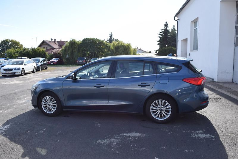 Ford Focus (2019) 2.0TDCI 110kw EcoBlue TAŽN LED - fotka 13 z 49