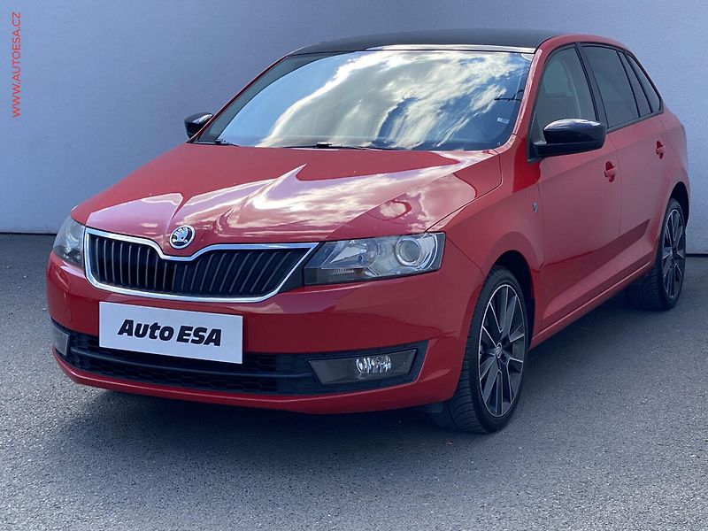 Škoda Rapid (2015) 1.2 TSi, Sport, xenon, panor - fotka 3 z 16