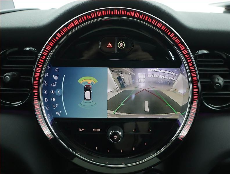Mini Ostatní (2023) Cooper SE 32 kWh, SoH 100% - fotka 17 z 18