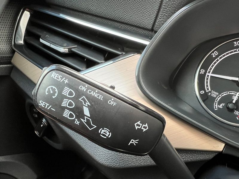 Škoda Scala (2023) 1.0TSi 81kW Style! ČR+1.maj.! - fotka 24 z 36