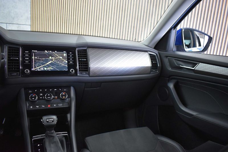 Škoda Kodiaq 2.0 TSI 4x4*STYLE+*TAŽNÉ*ČR 1M - fotka 10 z 46