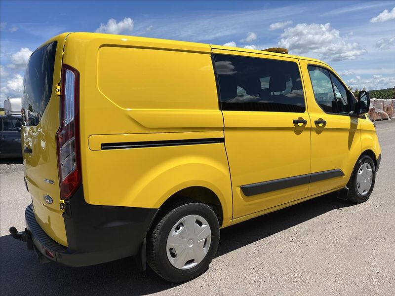 Ford Transit Custom 2,0 TDCi 6.MÍST KLIMA TZ -DPH - fotka 5 z 44