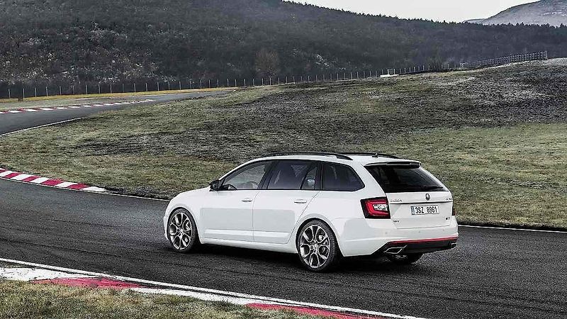 Škoda Octavia Combi.