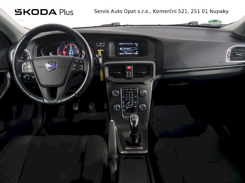 Volvo V40 (2016) 2.0D 88KW - fotka 5 z 26
