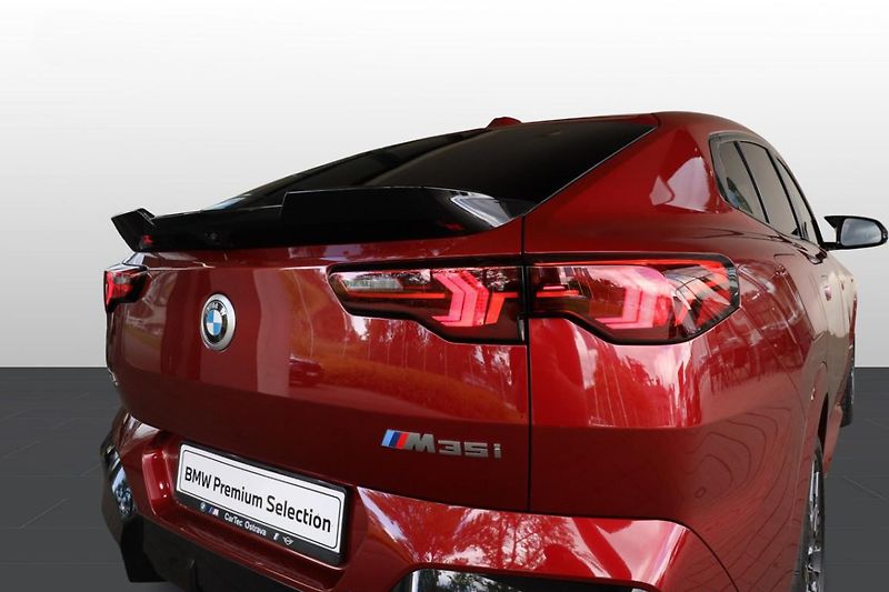 BMW X2 M35i xDrive - fotka 16 z 24