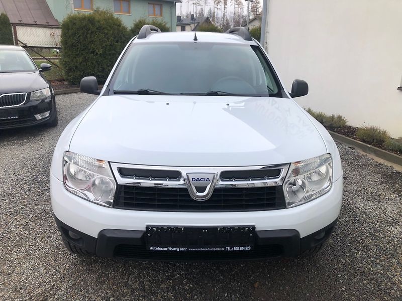 Dacia Duster (2010) 1.6 16 V Top Stav Klima - fotka 6 z 25