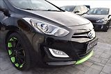 Hyundai i30 1,6 CRDi 81KW BALCK & LIME - náhled 9