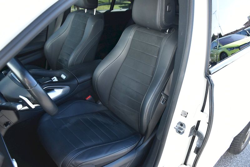 Mercedes-Benz GLE (2023) 300d - fotka 18 z 28
