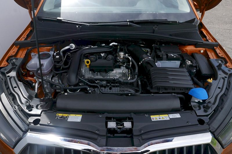 Škoda Fabia (2025) 1.0 TSI 85 kW DSG 7° TOP Selec - fotka 35 z 35