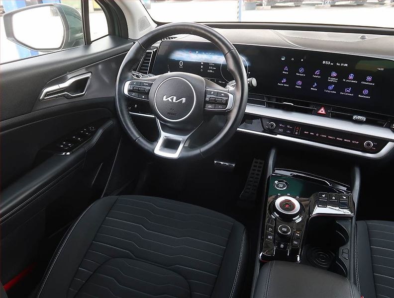 Kia Sportage (2023) 1.6 T-GDI MHEV - fotka 7 z 28