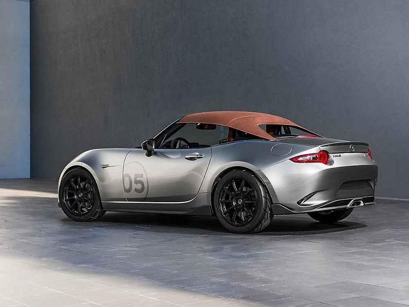 Mazda MX-5 Speedster.