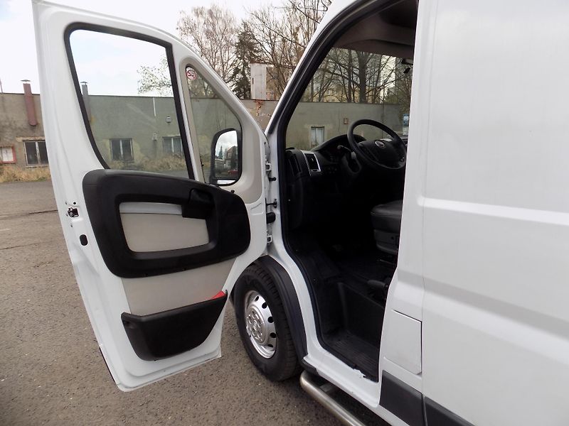 Fiat Ducato (2012) 2,3 96KW MAXI - fotka 13 z 44