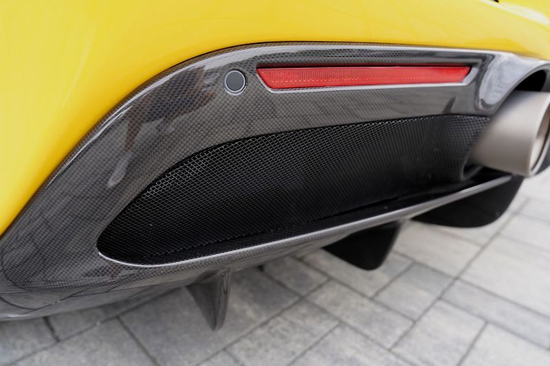 Ferrari F8 Spider/6700km/720 PS - fotka 31 z 51