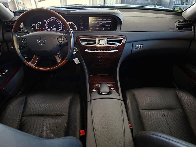 Mercedes-Benz CL 500 AMG - fotka 27 z 35