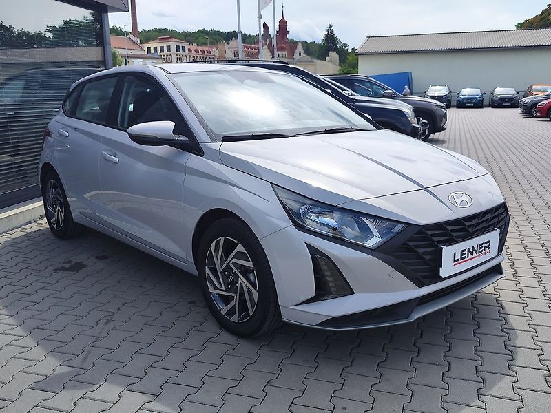 Hyundai i20 1.2i/58kW Wave - fotka 3 z 29