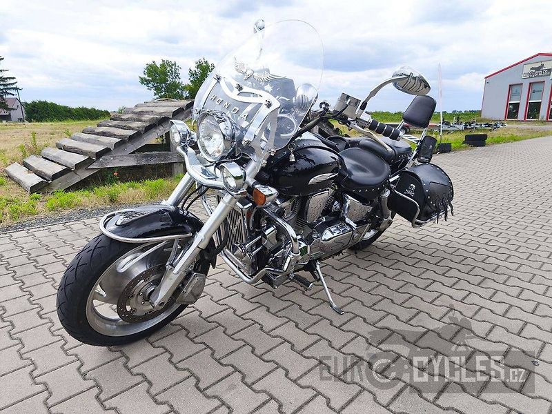 Honda VTX 1800 (2007) - fotka 3 z 12