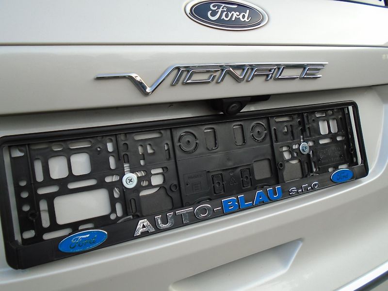 Ford S-MAX 2,0EcoBlue 140kW Vignale 8AT 7 - fotka 13 z 46