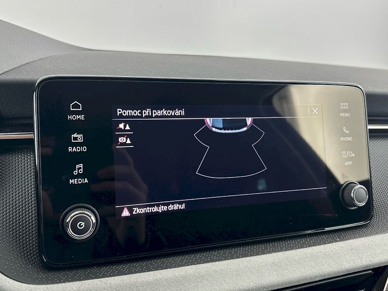 Škoda Scala (2025) DSG 1.0TSI 85kW Top Selection - fotka 11 z 28